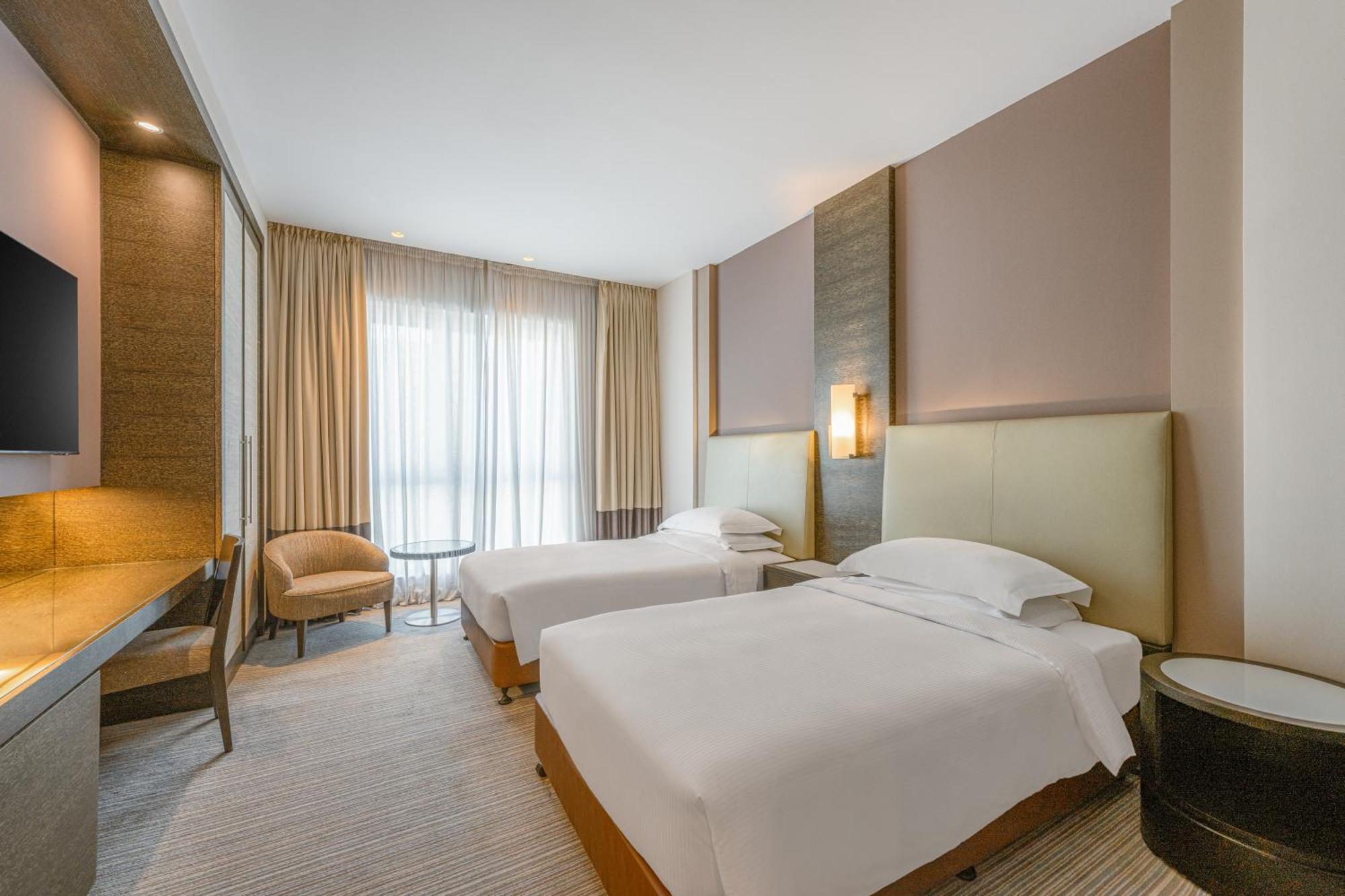 Four Points By Sheraton Al Ain Exterior foto Deluxe Room