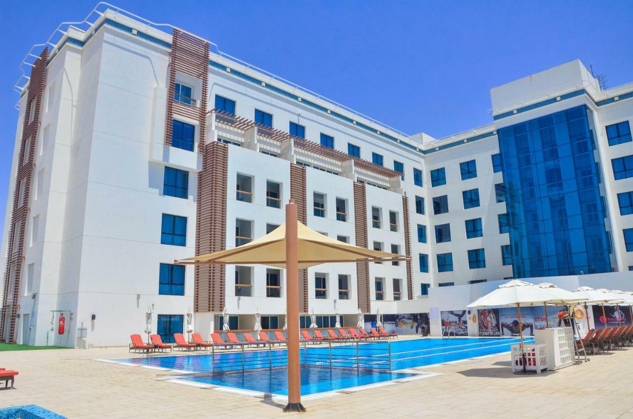 Four Points By Sheraton Al Ain Exterior foto The Nile City Towers